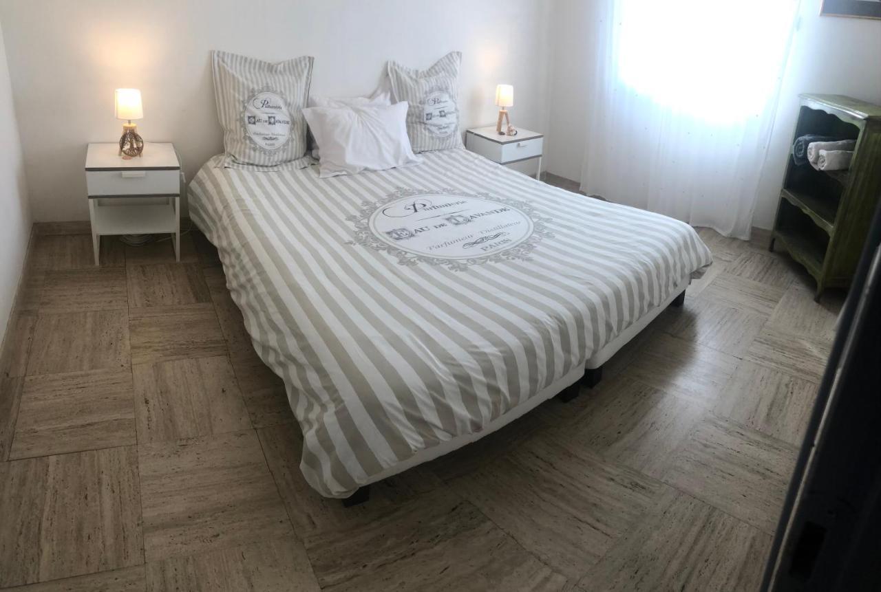 مونتانياك Spacieuse Chambre Du Rucher Naturaile المظهر الخارجي الصورة